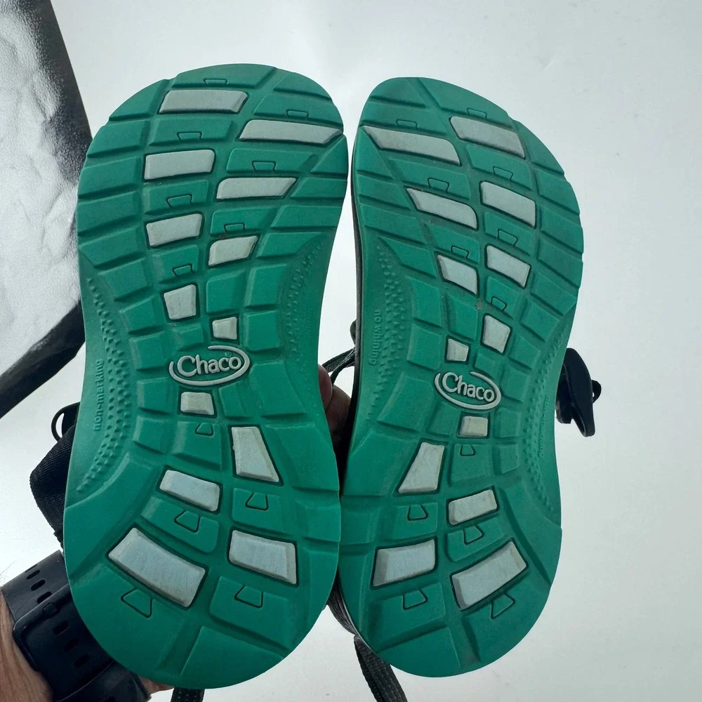 Chaco Z/Cloud 2 Kids Size 4 Sport Sandals Black Green Braided Straps Toe Loop